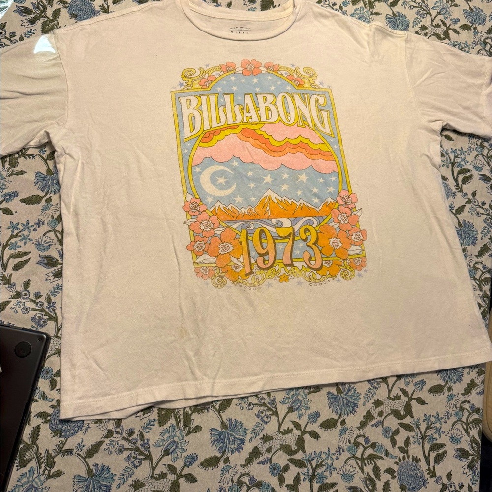 Billabong large tee